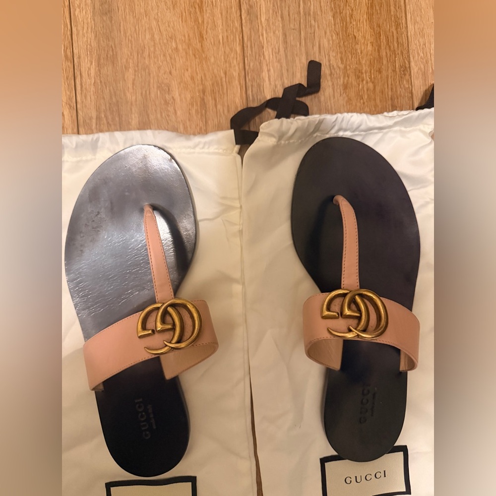 Gucci Pink GG Marmont Thong Leather Sandals - Picture 5 of 8
